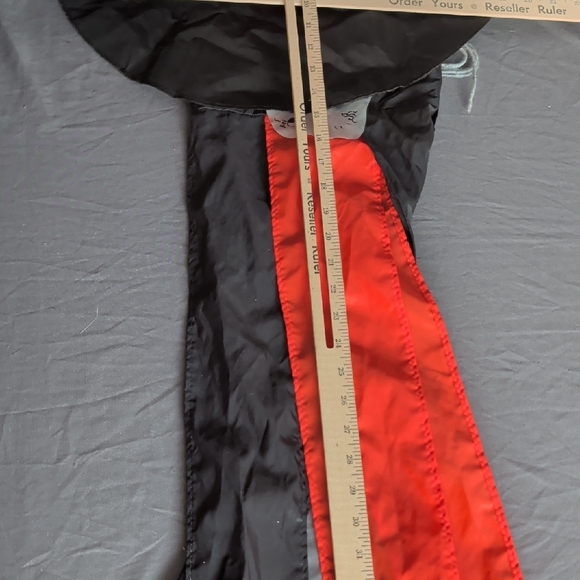 Witch Costume with Black and Red Details - Picture 5 of 8